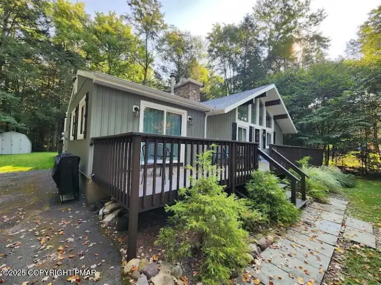 210 George Drive, Blakeslee, PA 18610 - Image #2