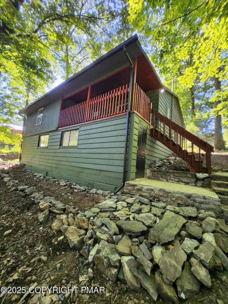 386 Hunters Farm Road Road, Henryville, PA 18332 - #2