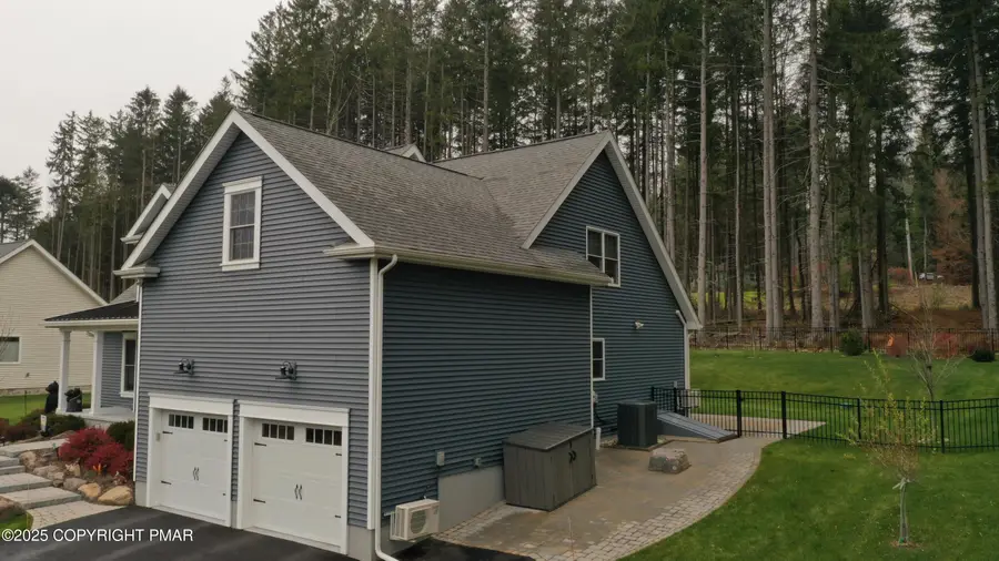 142 Lexington Lane, Blakeslee, PA 18610 - Image #3