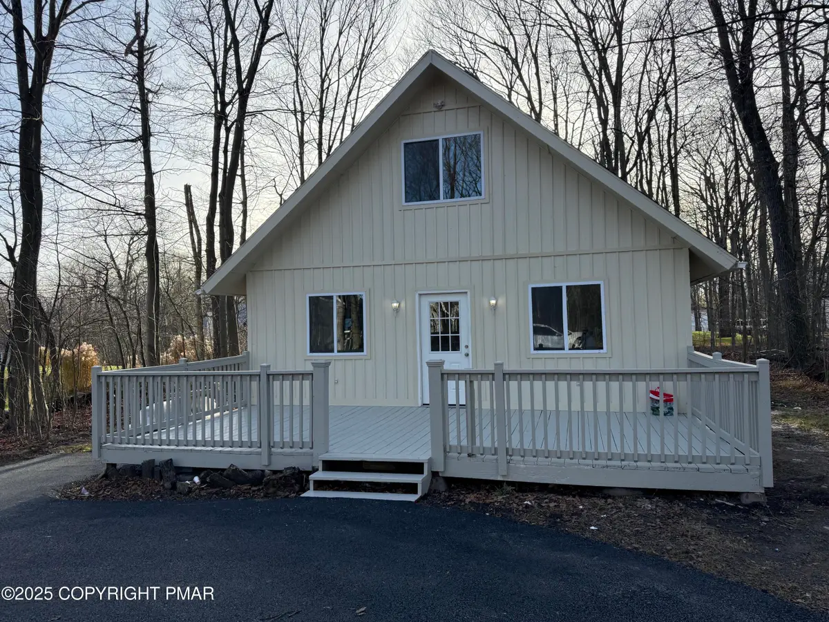 3106 Mohawk Trail, Tobyhanna, PA 18466 - Image #1