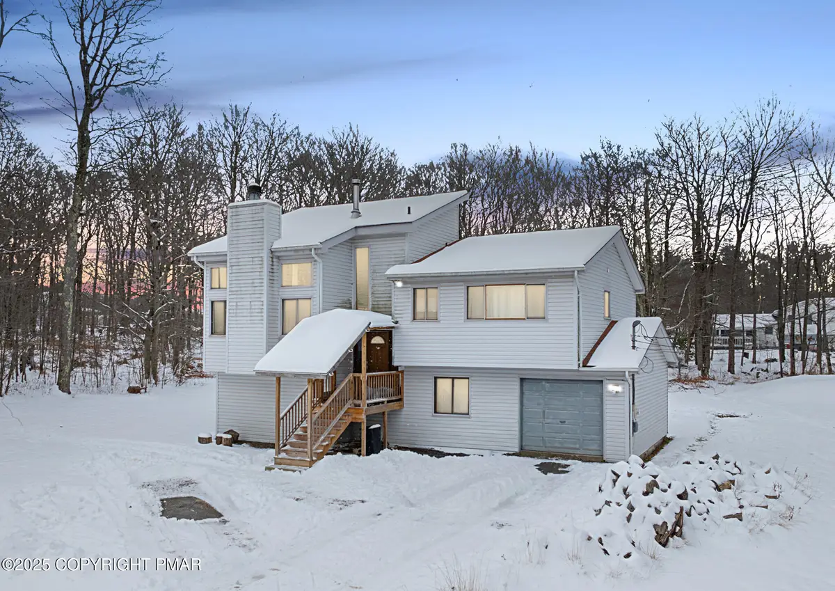 153 Thornapple Lane, Tobyhanna, PA 18466 - Image #1