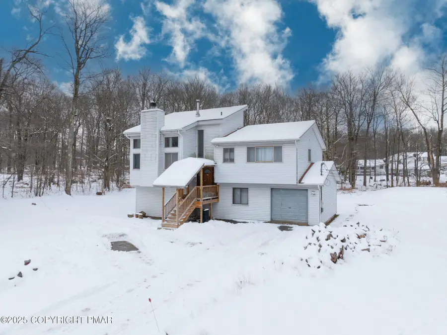 153 Thornapple Lane, Tobyhanna, PA 18466 - Image #2