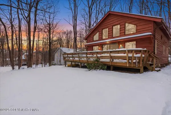 13 Sheffick Road, Clifton Township, PA 18424