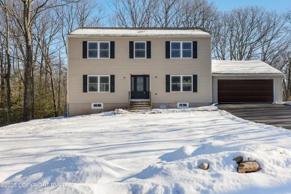 14 Stonegate Court, Mount Pocono, PA 18344