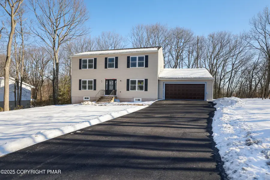 14 Stonegate Court, Mount Pocono, PA 18344 - Image #2