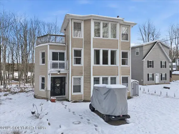 7814 Lake Shore Drive, Pocono Lake, PA 18347