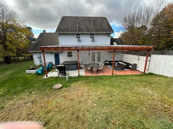 453 Skyline Drive, Blakeslee, PA 18610