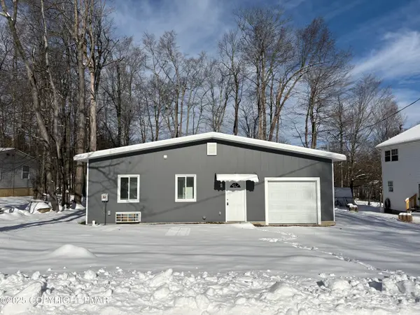 9406 Juniper Drive, Tobyhanna, PA 18466