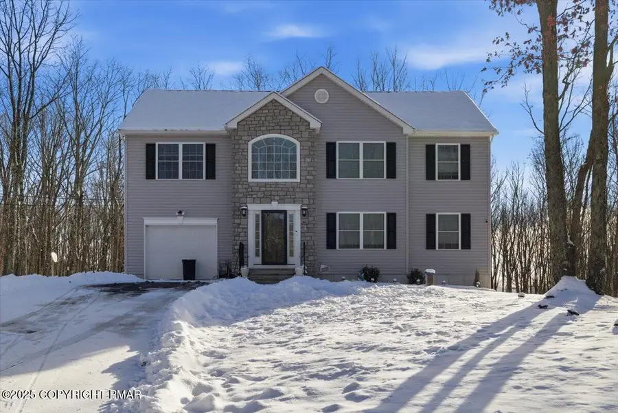 232 Shenandoah Trail, Effort, PA 18330 - Image #2