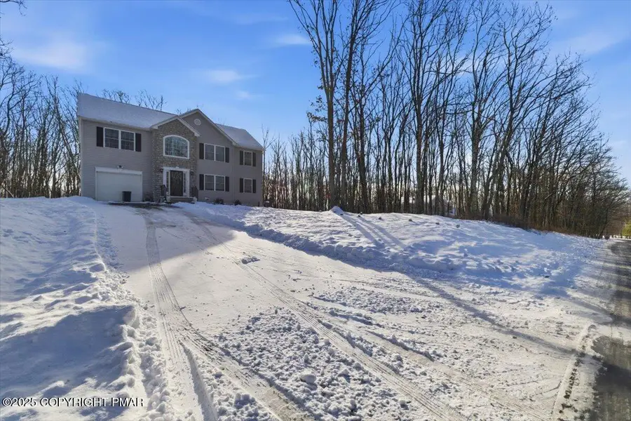 232 Shenandoah Trail, Effort, PA 18330 - Image #3