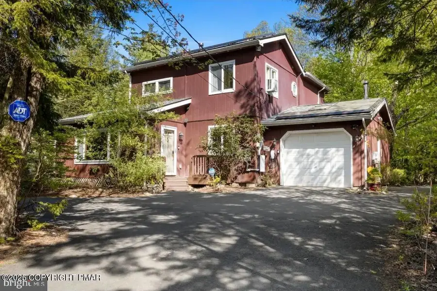 635 Patriot Lane, Pocono Summit, PA 18346 - #2