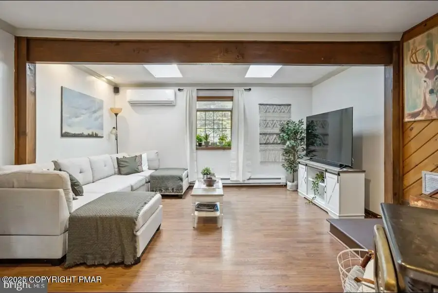 635 Patriot Lane, Pocono Summit, PA 18346 - #3