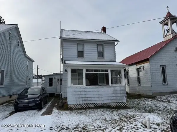 14 Chapel Drive, Virginville, PA 19564