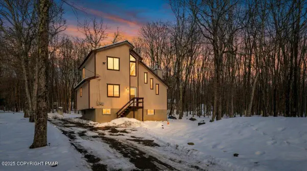 48 Buckhill Road, Albrightsville, PA 18210