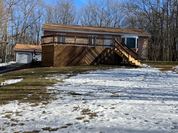 98 Lenape Trail, Albrightsville, PA 18210