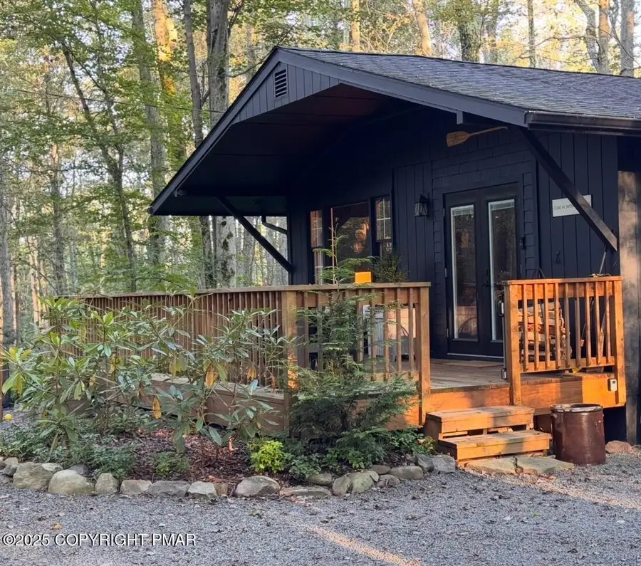 4175 Hemlock Trail, Pocono Pines, PA 18350 - Image #2