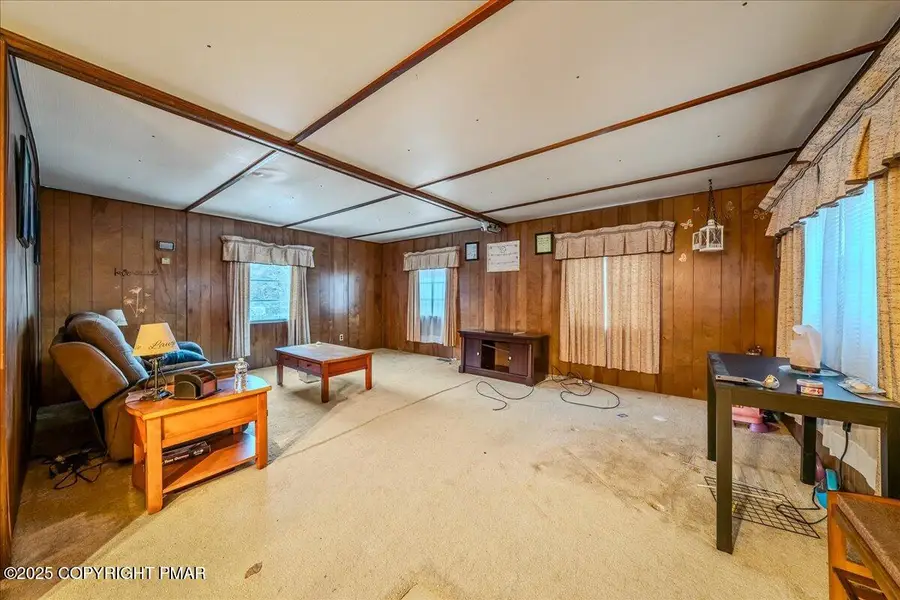 2099 N Turnpike Road, Dalton, PA 18414 - Image #2