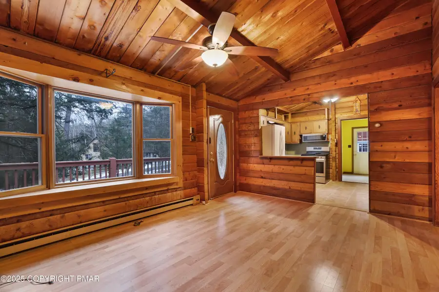 148 Sportsmen Drive, Cresco, PA 18326 - Image #2