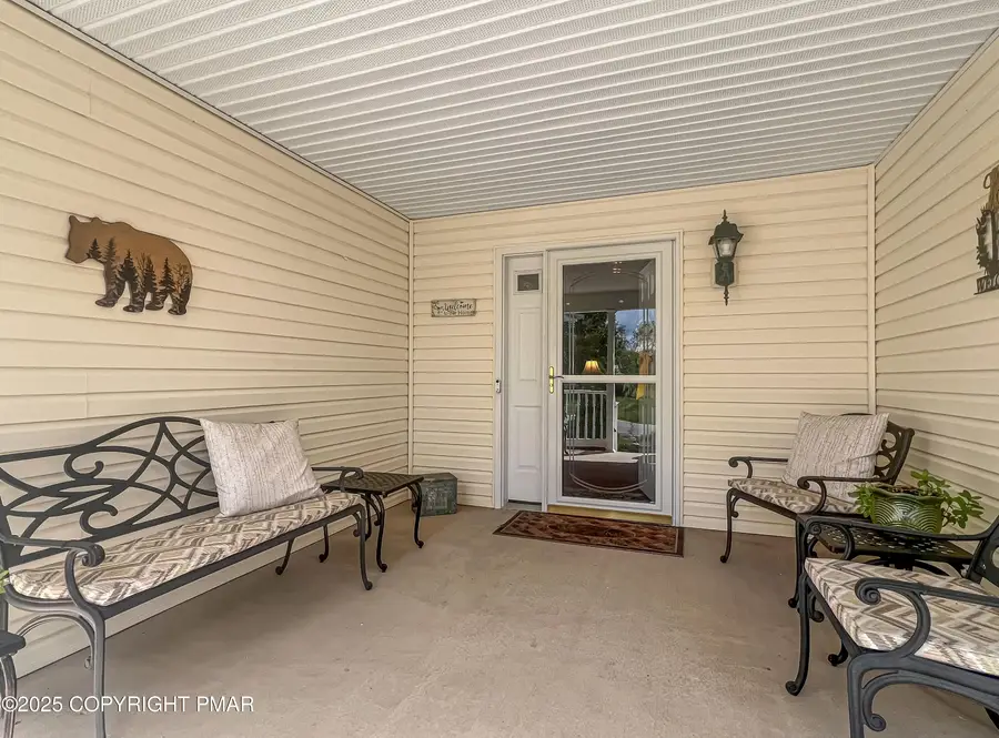 317 Golden Oaks Drive, White Haven, PA 18661 - Image #3