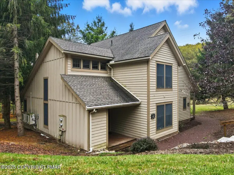 412 Hickory Drive, Tannersville, PA 18372 - Image #3