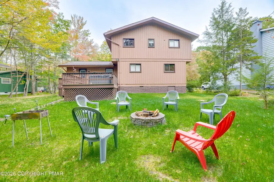 353 Scotch Pine Drive, Pocono Summit, PA 18346 - Image #3