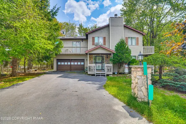 7901 Sleepy Hollow Drive, Tobyhanna, PA 18466