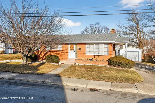 319 Falcone Avenue, Roseto, PA 18013