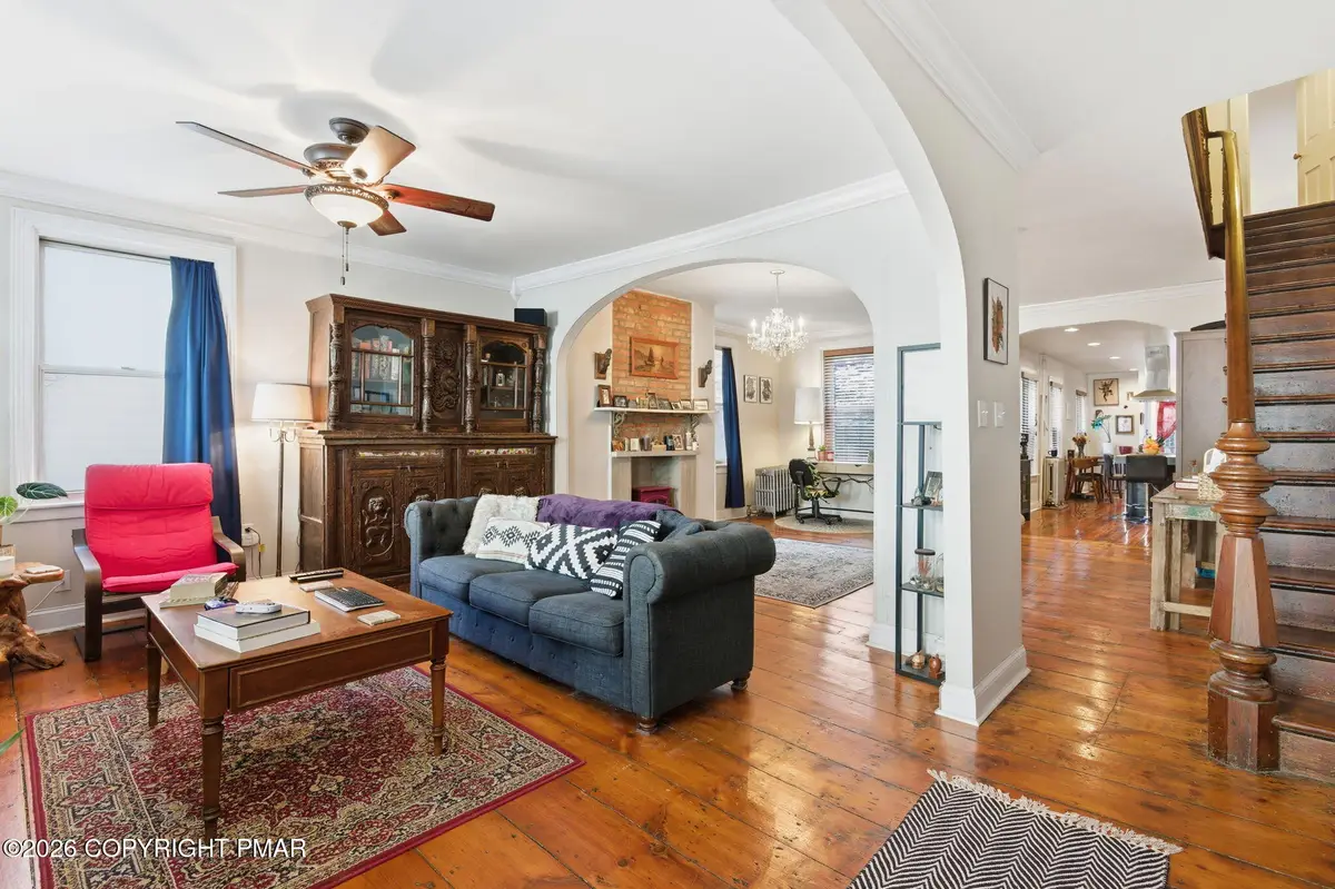 109 W Broadway, Jim Thorpe, PA 18229 - Image #1