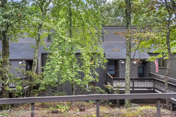 84 Cross Country Lane, Tannersville, PA 18372