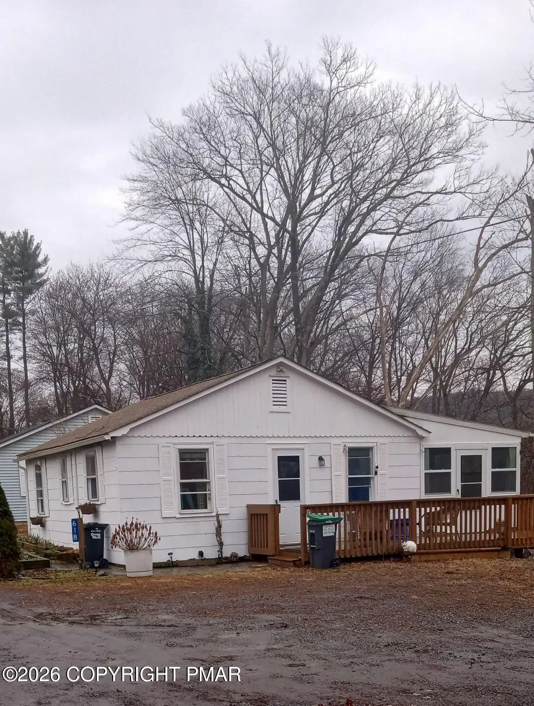 618 Mccabe Lane, Stroudsburg, PA 18360 - Image #1