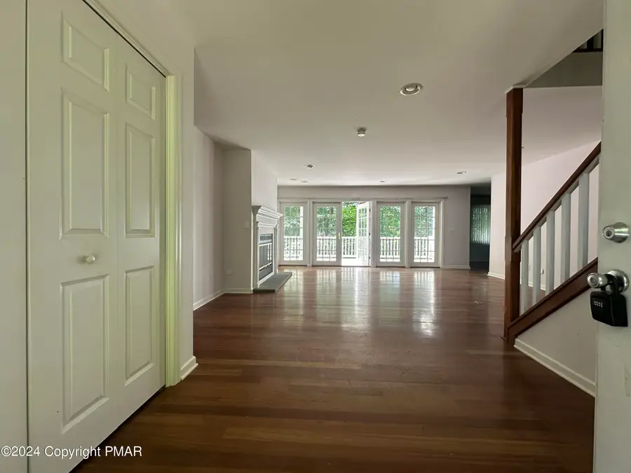 1055 Sky View Drive, East Stroudsburg, PA 18302 - #2