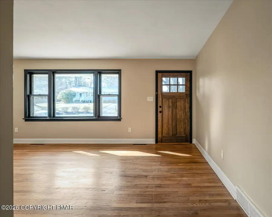 7136 Howel Terrace, Stroudsburg, PA 18360 - Image #2