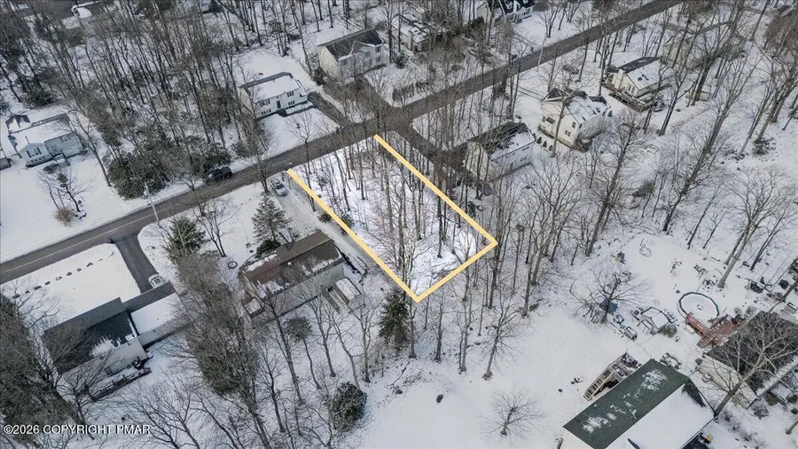 348 Buckingham Circle, Tobyhanna, PA 18466 - Image #2