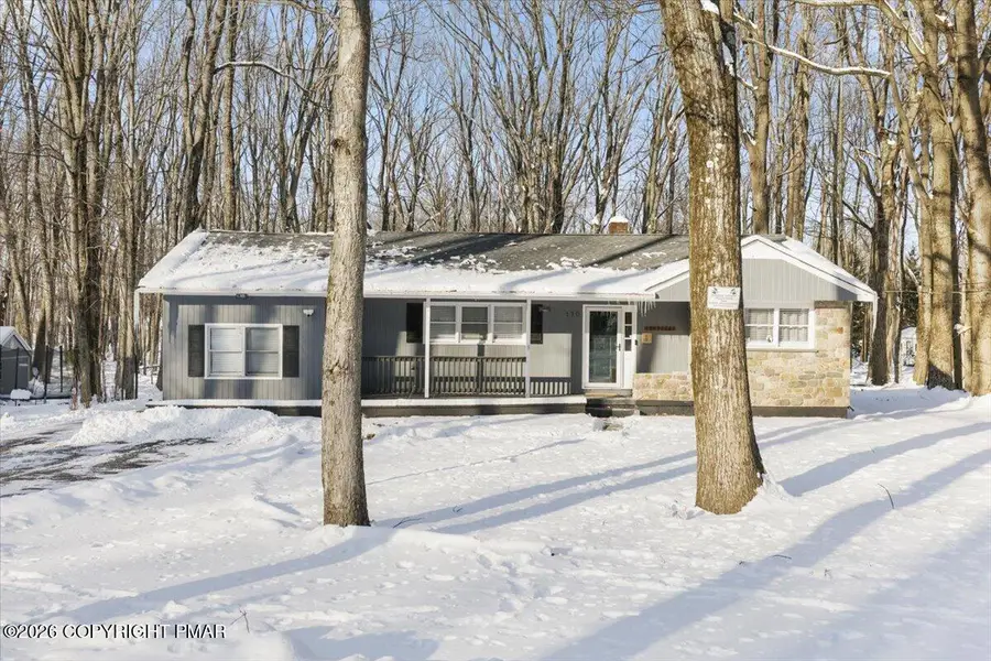 110 Linden Loop, Pocono Summit, PA 18346 - Image #2