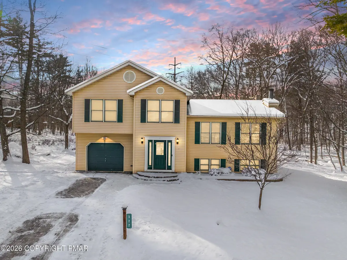 322 Ash Terrace, East Stroudsburg, PA 18301 - Image #1