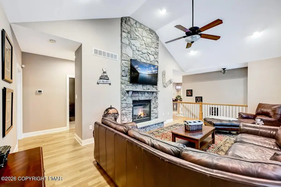 265 Longview Drive, Lake Harmony, PA 18624 - #3