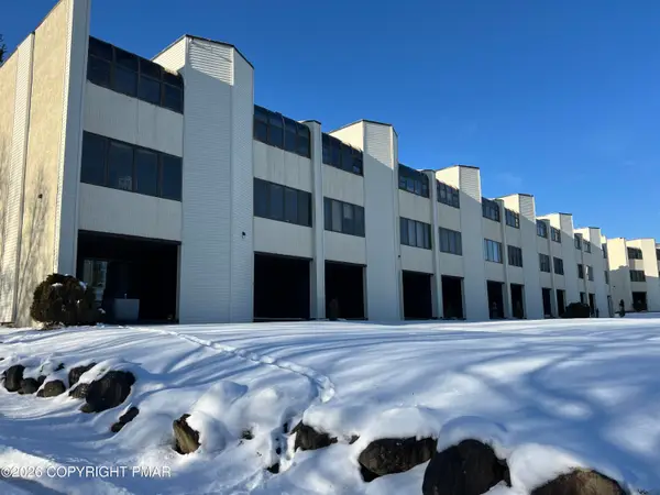 146 Foxfire Drive, Mount Pocono, PA 18344