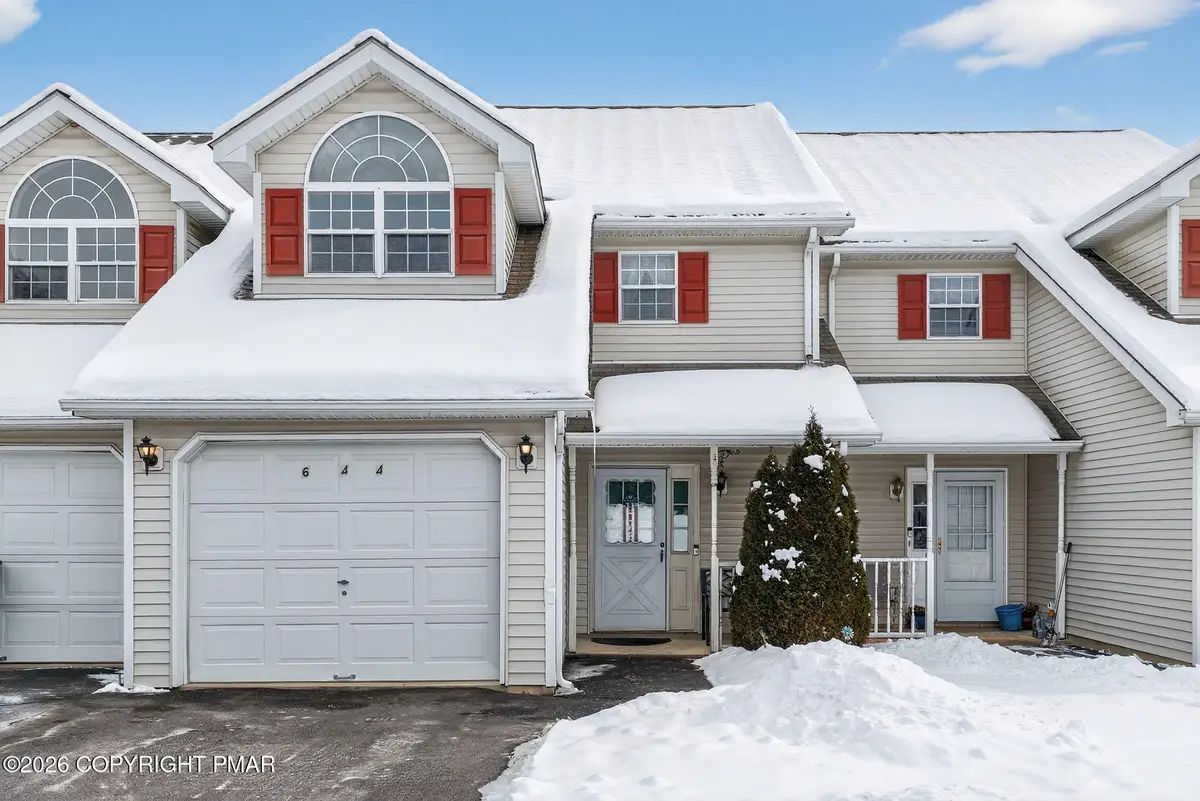 644 Country Acres Court, Effort, PA 18330 - Image #1