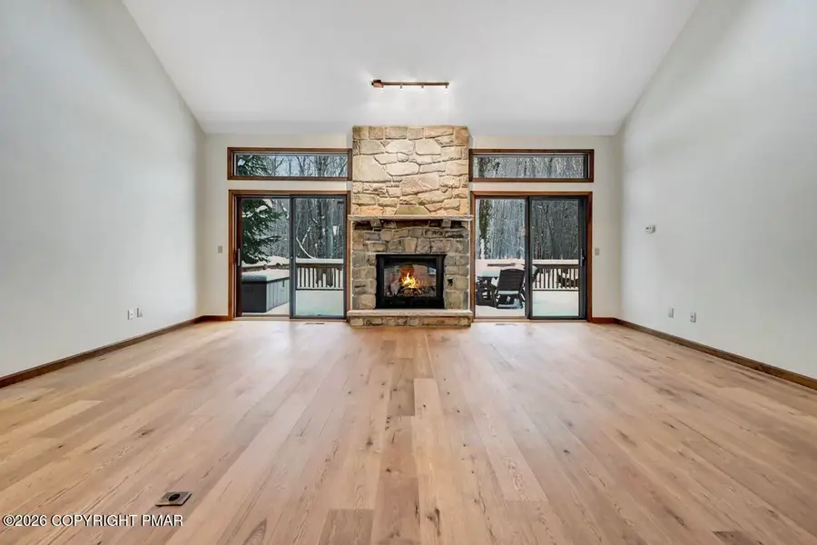 163 Flintlock Trail, Pocono Pines, PA 18350 - Image #2