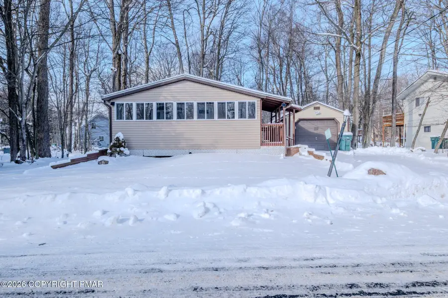 1914 Horseshoe Bend, Tobyhanna, PA 18466 - Image #2