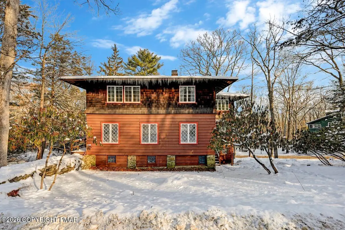 108 Sweetfern Lane, Buck Hill Falls, PA 18323 - Image #1