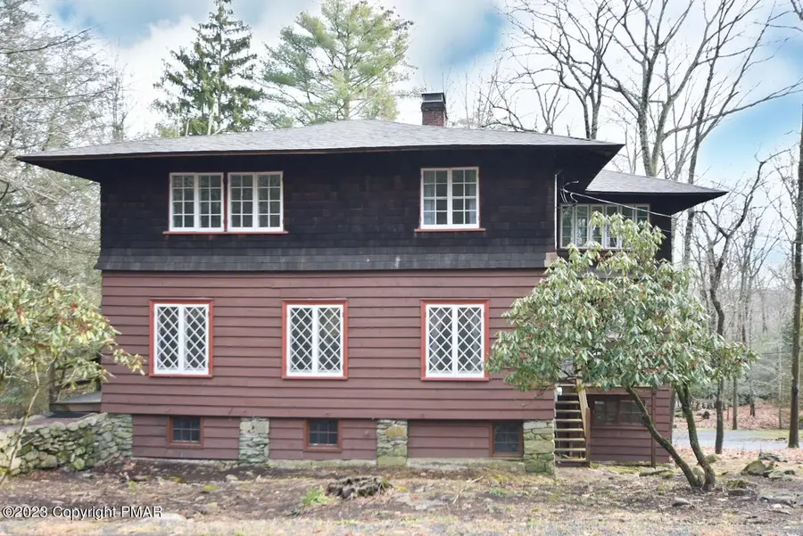 108 Sweetfern Lane, Buck Hill Falls, PA 18323 - Image #2