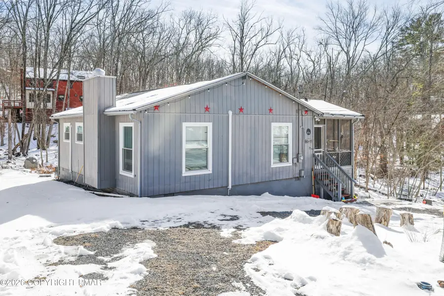 109 Stuart Place, Bushkill, PA 18324 - #3