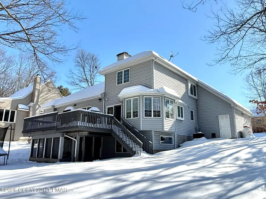 207 Hawks Nest Road, East Stroudsburg, PA 18302 - Image #3