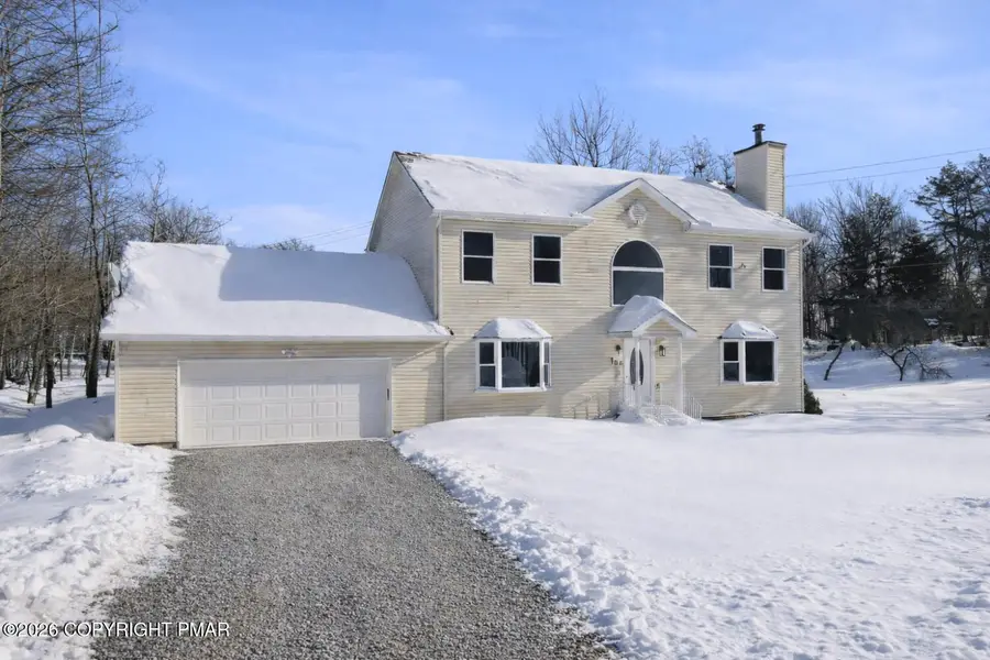 106 Greenleaf Drive, Long Pond, PA 18334 - Image #2