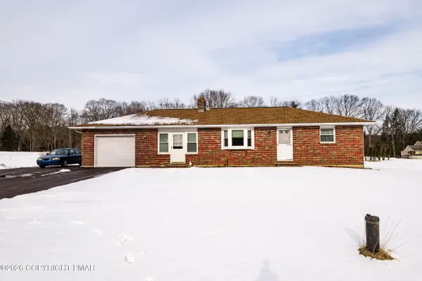 4010 Manor Drive, Stroudsburg, PA 18360