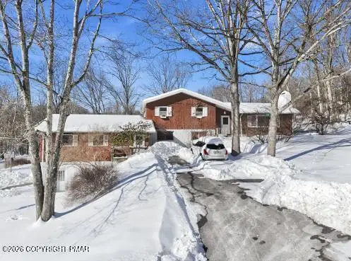 107 Applewood Drive, Swiftwater, PA 18370 - Image #2