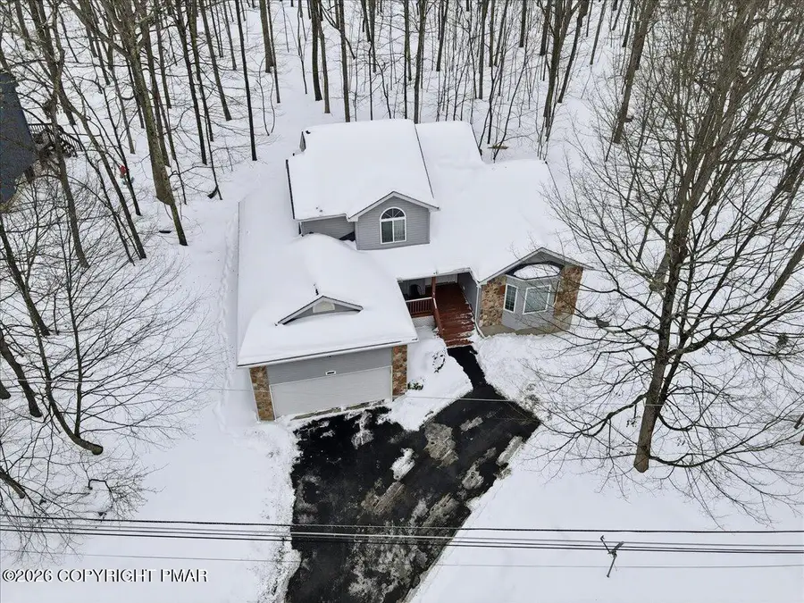 2130 Scarborough Way, Bushkill, PA 18324 - Image #2