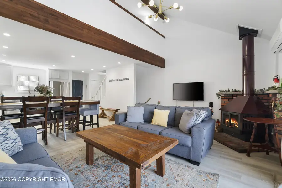 174 Upper Village Way, Tannersville, PA 18372 - Image #2