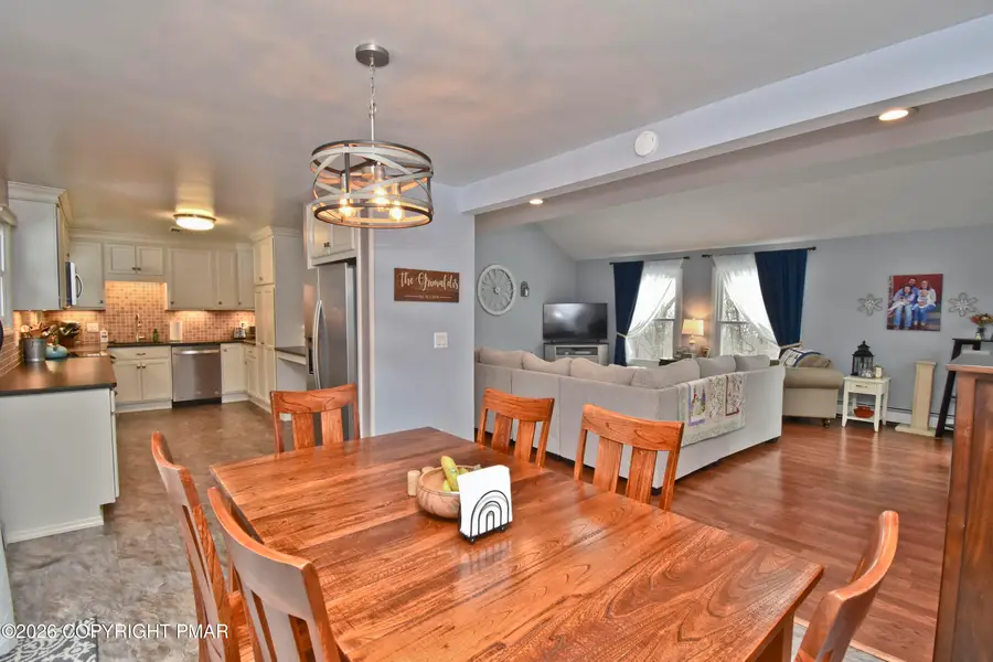 1020 Mountain Avenue, Pen Argyl, PA 18072 - #2